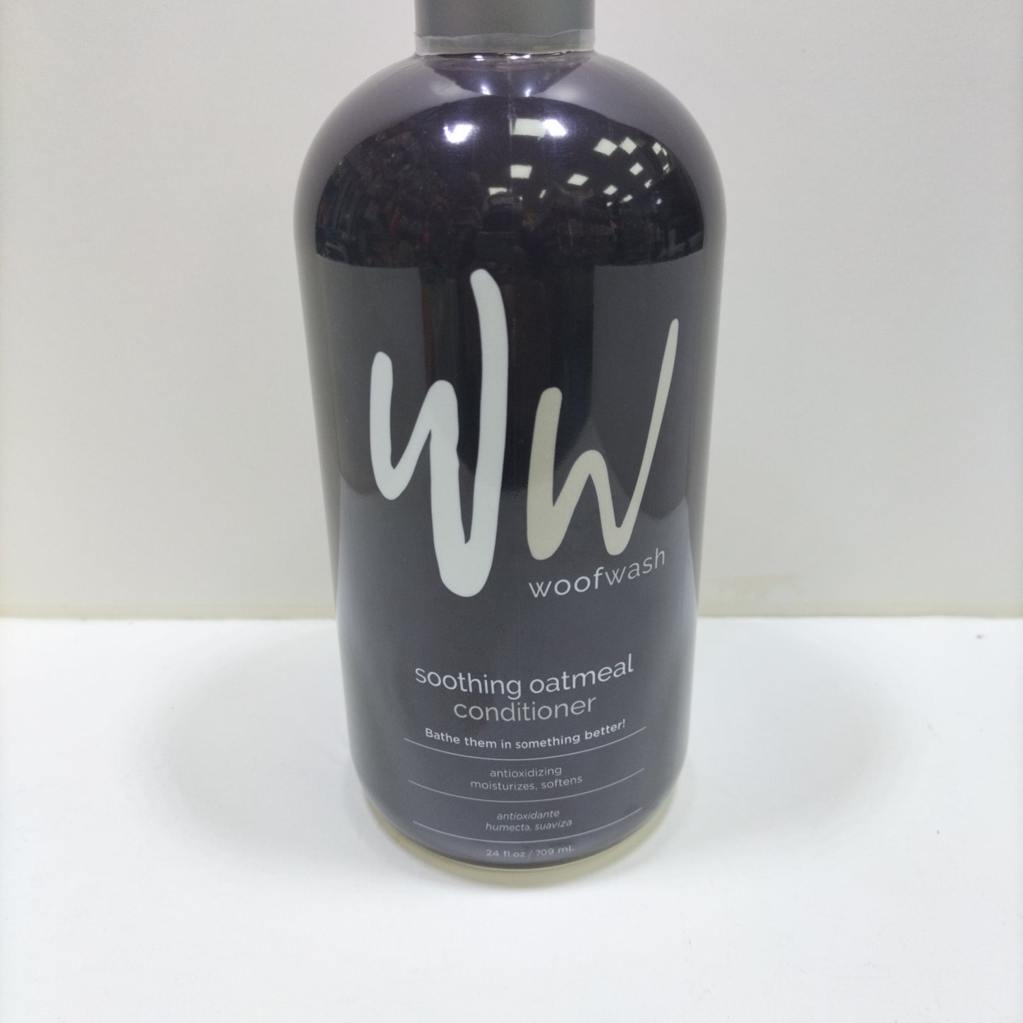 WOOF WASH SOOTHING OATMEAL CONDITIONER FOR PETS 709ML