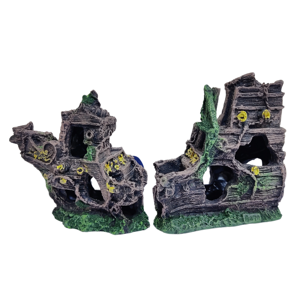Karis Broken Ship Aquarium  Decoration 35x11x17cm